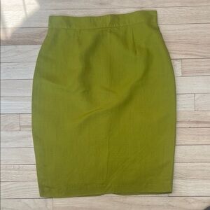 United Colors Of Benetton(made in Italy) Vintage 
Lime Green Pencil Skirt.